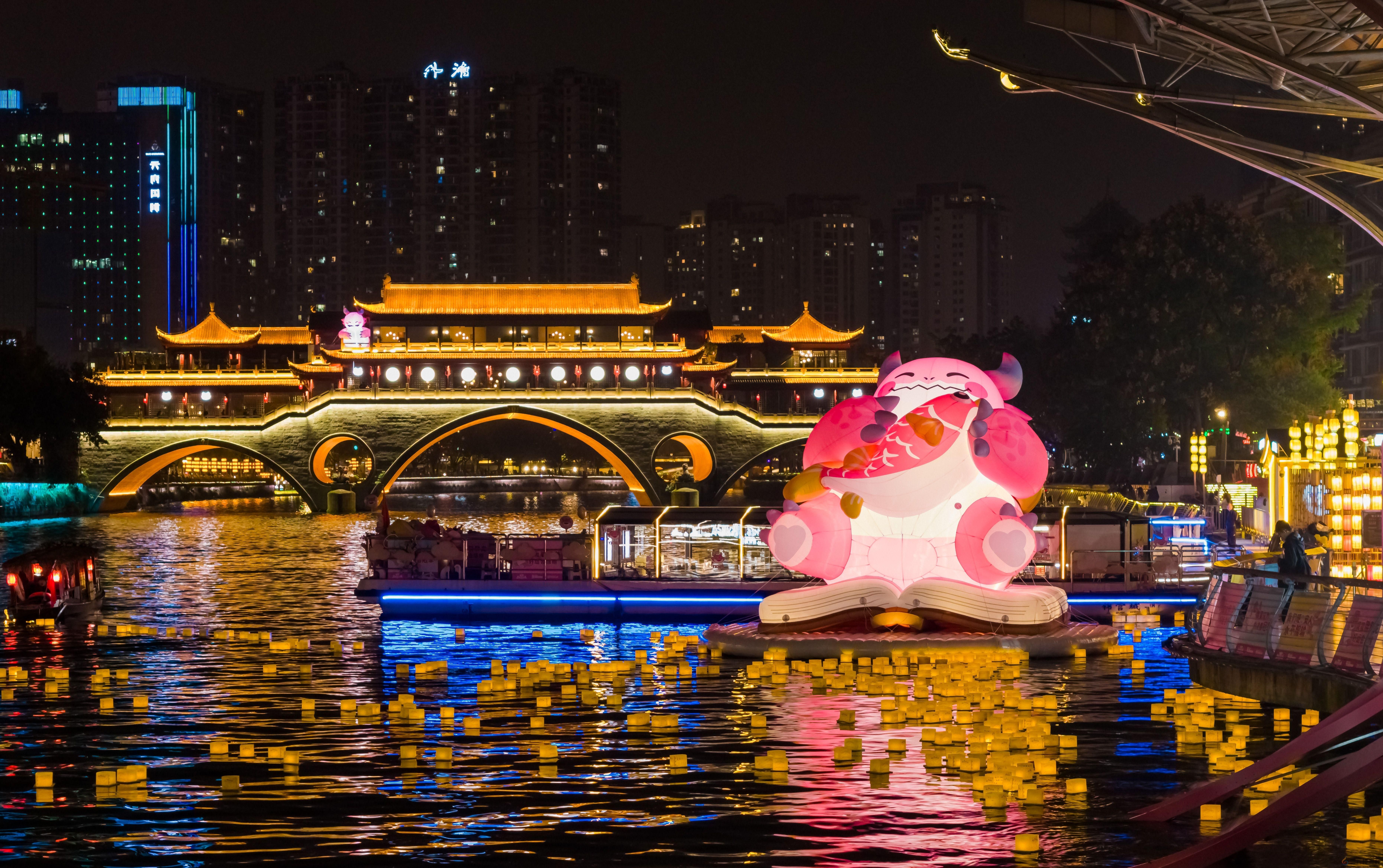 电竞与城市文化全城开运 胖胖龙好运乐园燃动成都(图19) 电竞与城市文化全城开运 胖胖龙好运乐园燃动成都(图19)